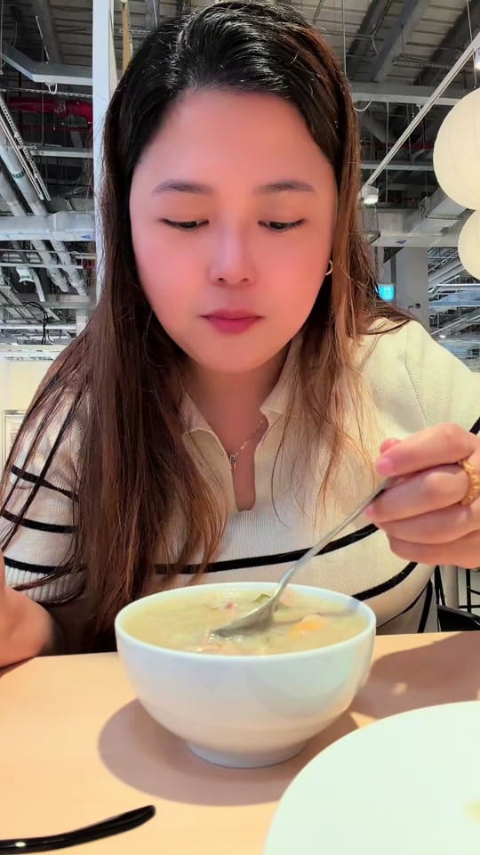 Post 3 by Miss Anne UAE Perfumes on TikTok (video)