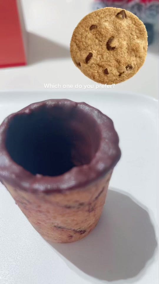 Post 4 by Eatkrave on TikTok (video)