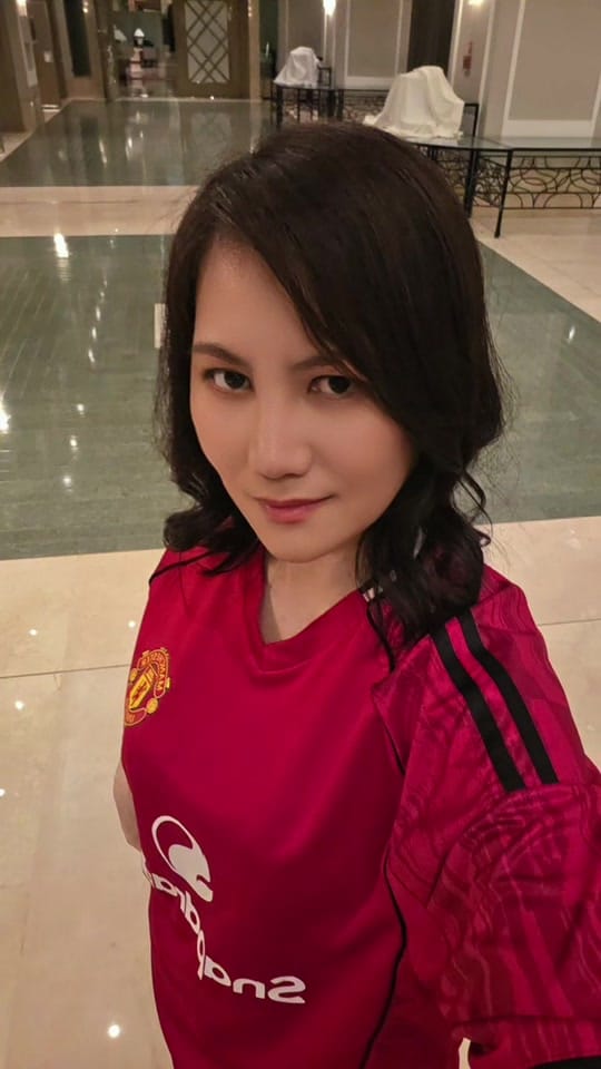 Post 2 by Nora on TikTok (video)