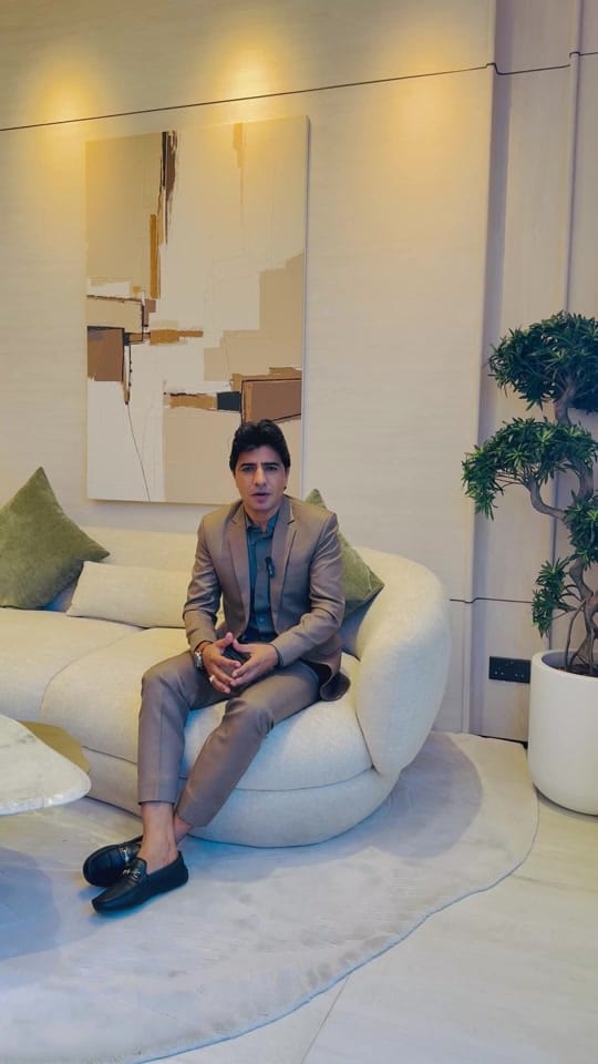 Post 6 by akbaraliofficial651 on TikTok (video)