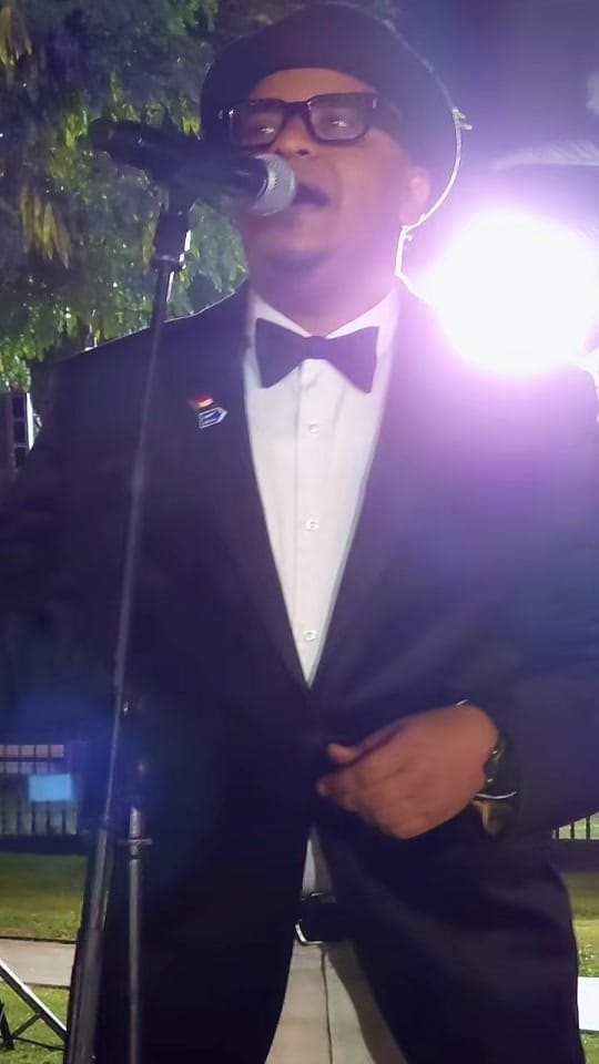 Post 10 by Omer Elamin Official - الرسمية on TikTok (video)