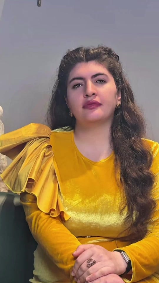 Post 5 by Dr Shiva F, cosmetologist, MD on TikTok (video)