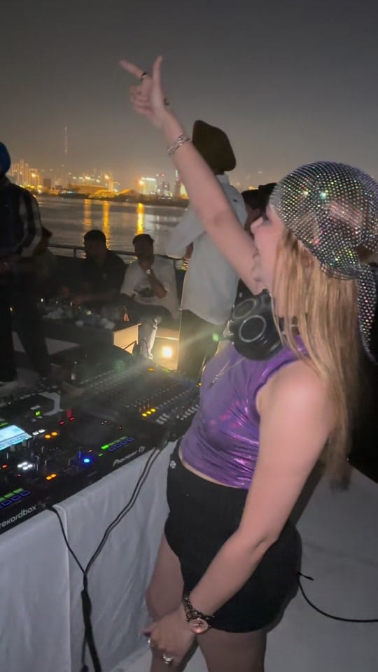 Post 8 by djkimiedubaii on TikTok (video)