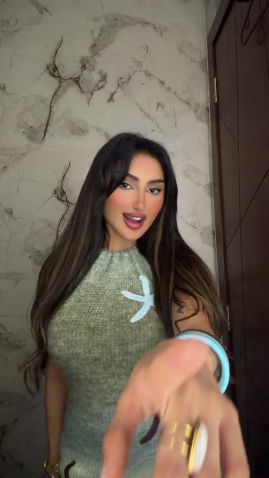 Post 2 by Roz⚡️ on TikTok (video)