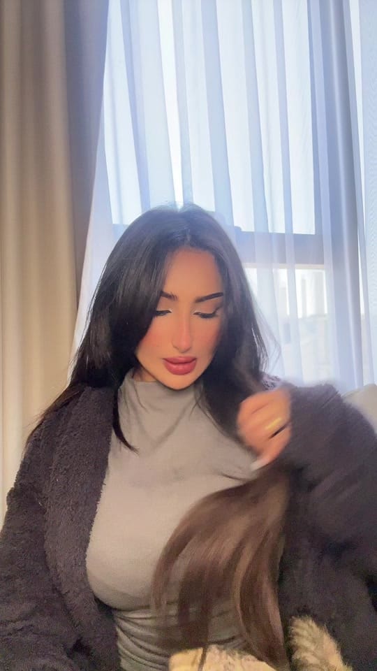 Post 6 by Roz⚡️ on TikTok (video)
