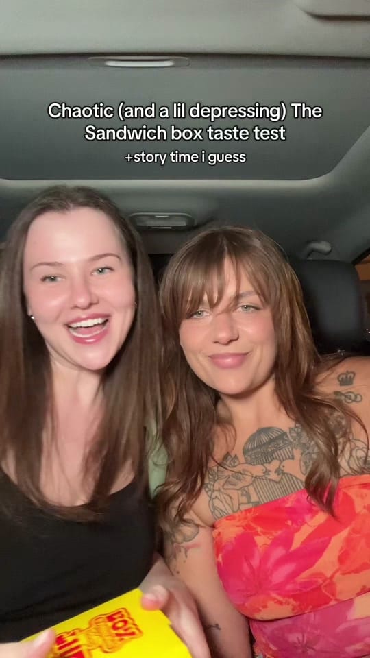 Post 6 by FOXXY on TikTok (video)