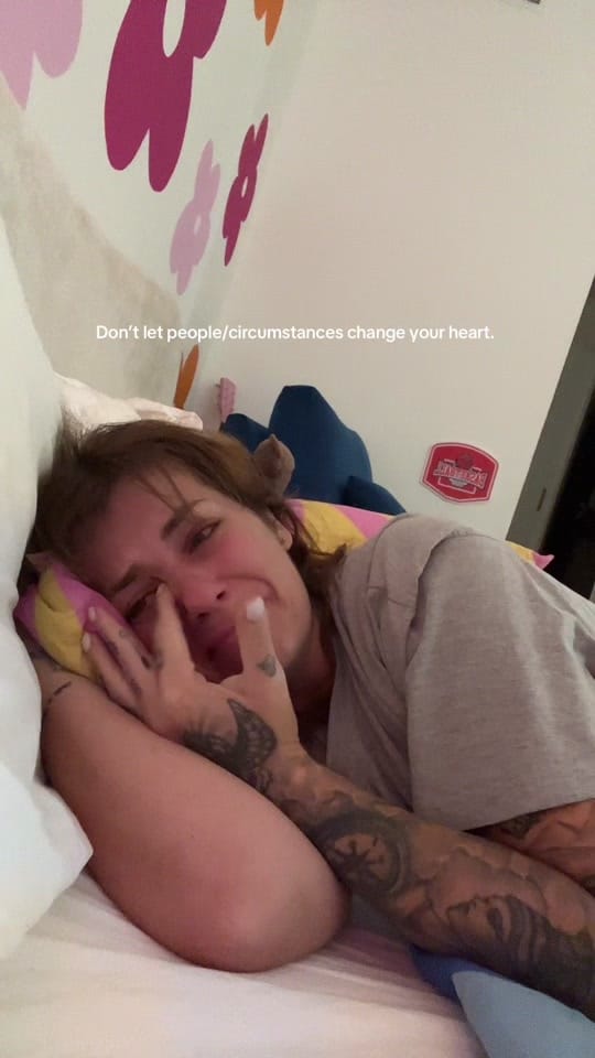 Post 5 by FOXXY on TikTok (video)