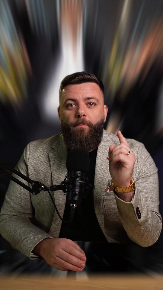 Post 9 by Amarildo Sterkaj 🧑‍🚀 on TikTok (video)