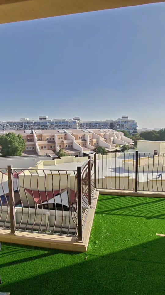 Post 10 by Not A Dubai Broker on TikTok (video)