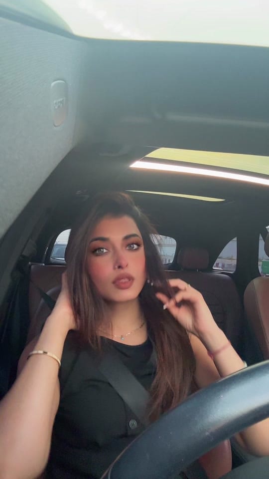 Post 8 by Prabhjot Kaur on TikTok (video)