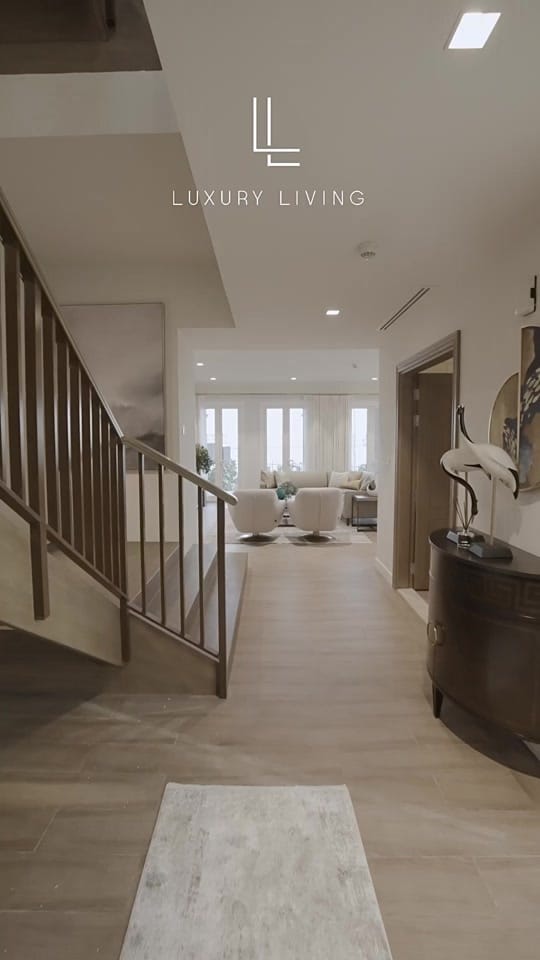 Post 9 by Luxury Living on TikTok (video)