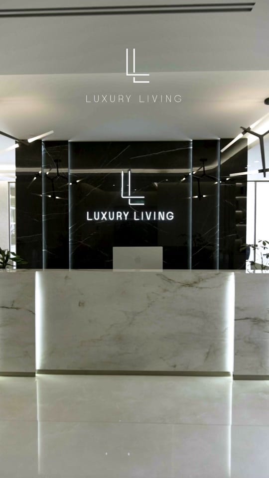 Post 7 by Luxury Living on TikTok (video)