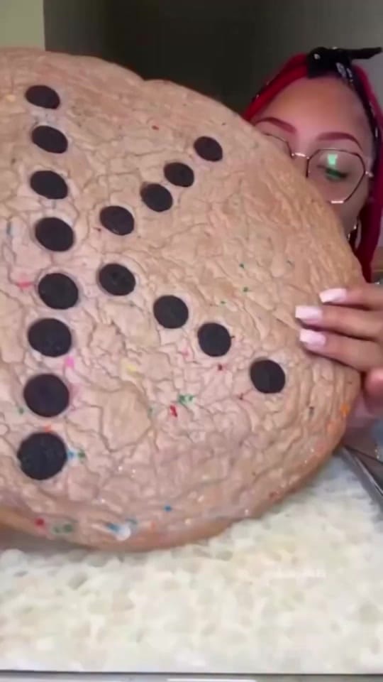 Post 10 by Alessia | Dubai Real Estate on TikTok (video)