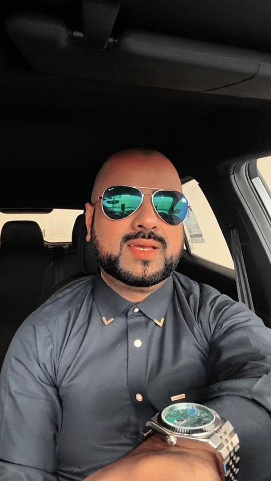 Post 1 by Ron Rana on TikTok (video)