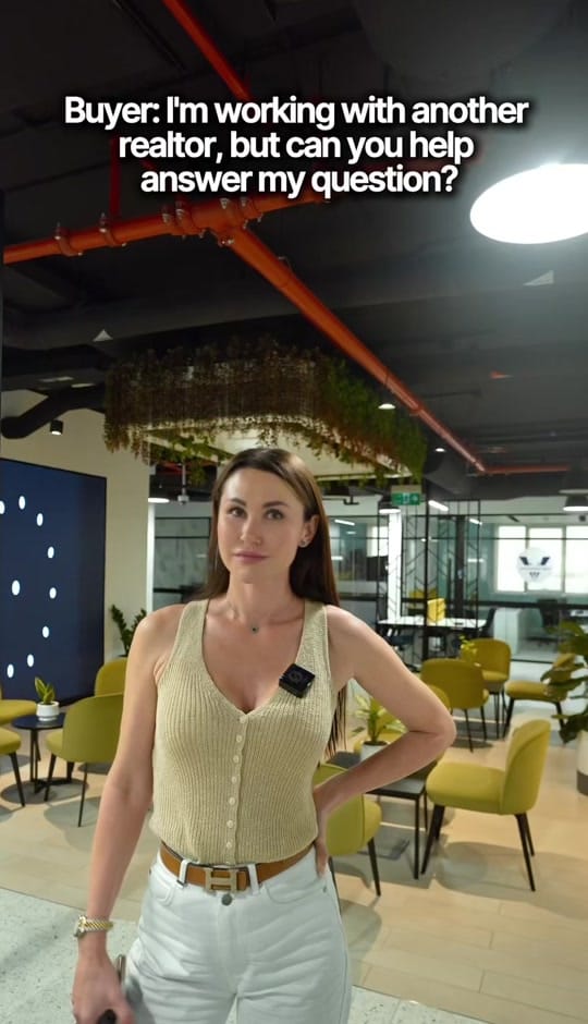 Post 4 by Daria Burlak on TikTok (video)