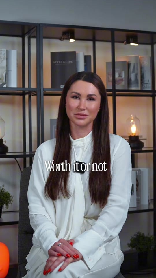 Post 9 by Daria Burlak on TikTok (video)