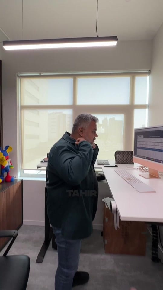 Post 6 by Tahir Majithia on TikTok (video)