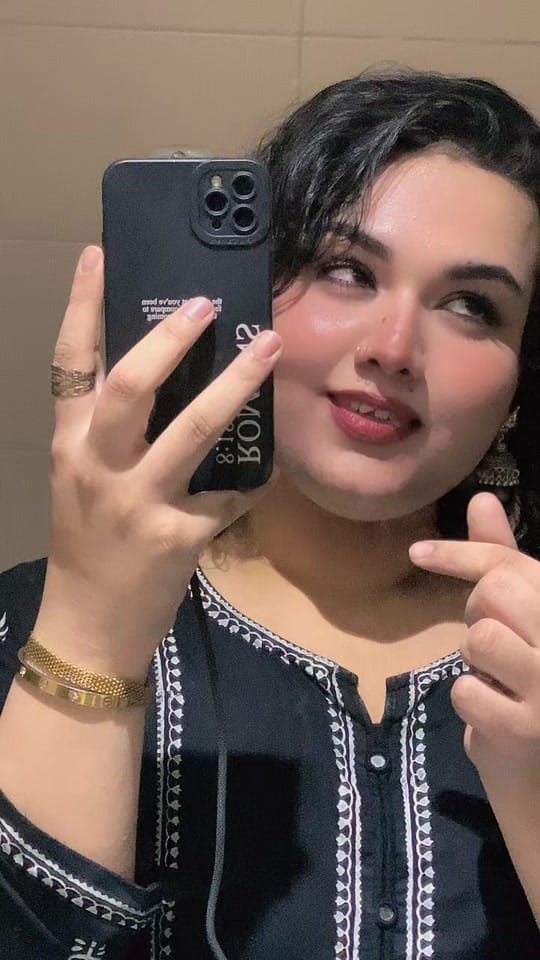 Post 2 by Roma jhonson on TikTok (video)