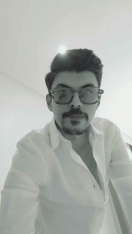 Post 8 by أحً ـمِـدُ آلَرَدُآيّدُةُ🇯🇴 on TikTok (video)