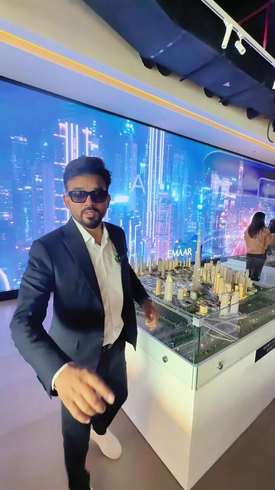 Post 6 by wajahat.dxb on TikTok (video)