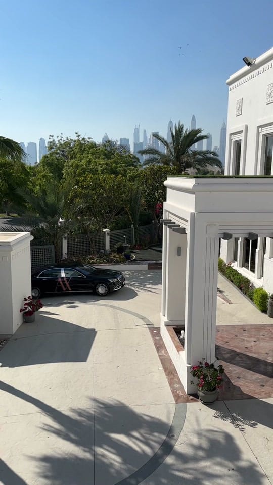Post 3 by AX CAPITAL on TikTok (video)