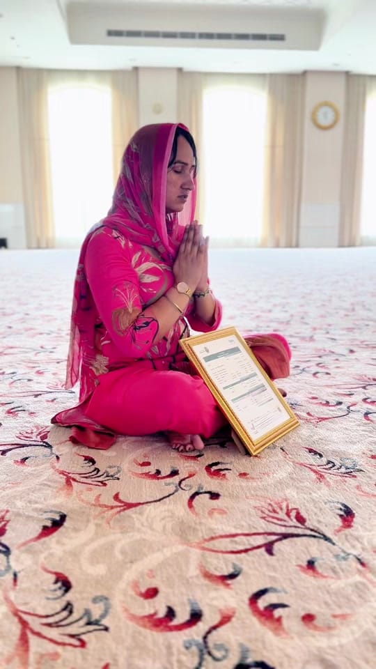Post 8 by gurpreetkaurdxb on TikTok (video)