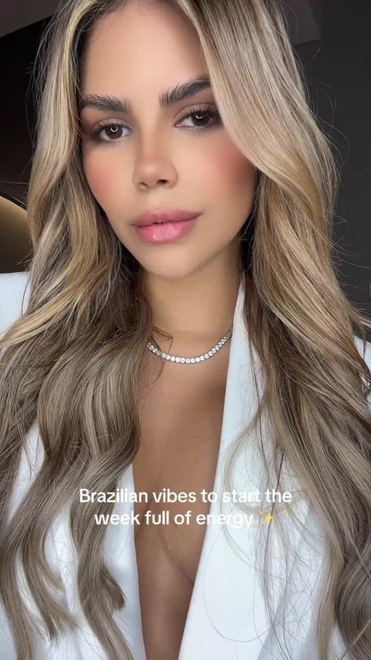 Post 6 by Giovanna Miug on TikTok (video)