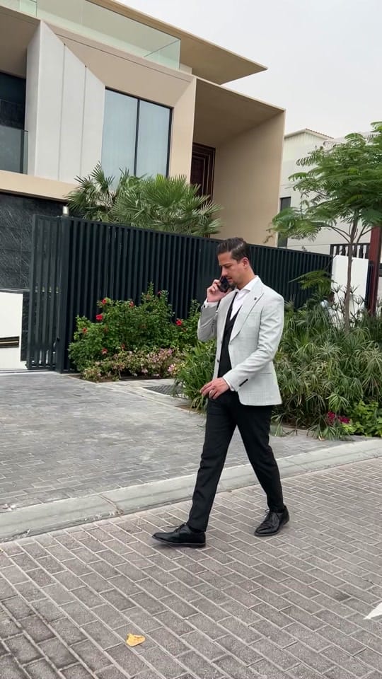 Post 10 by tonyphares on TikTok (video)