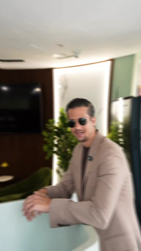 Post 4 by tonyphares on TikTok (video)