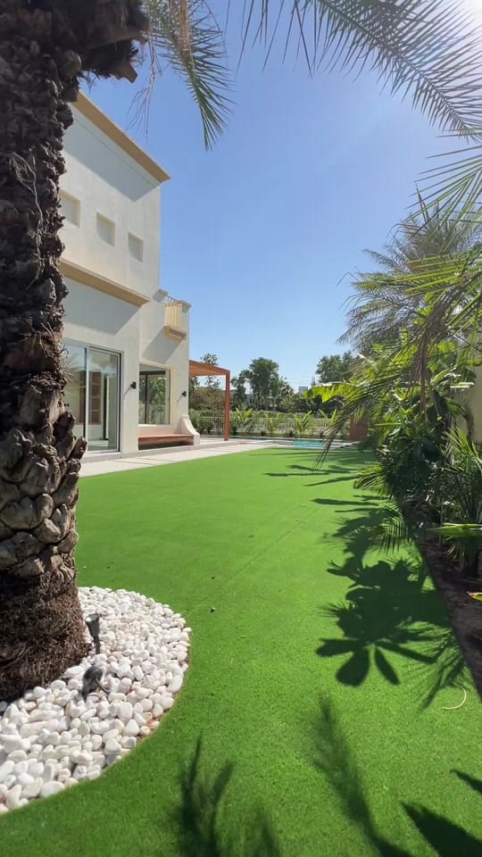 Post 6 by insideemiratesliving on TikTok (video)