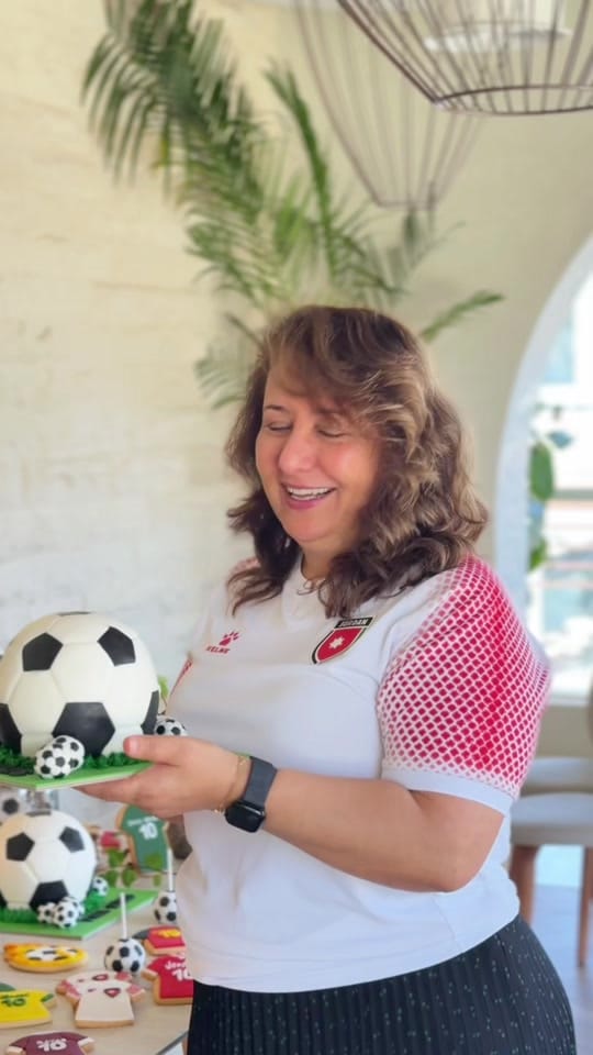 Post 3 by Eva Halasa on TikTok (video)