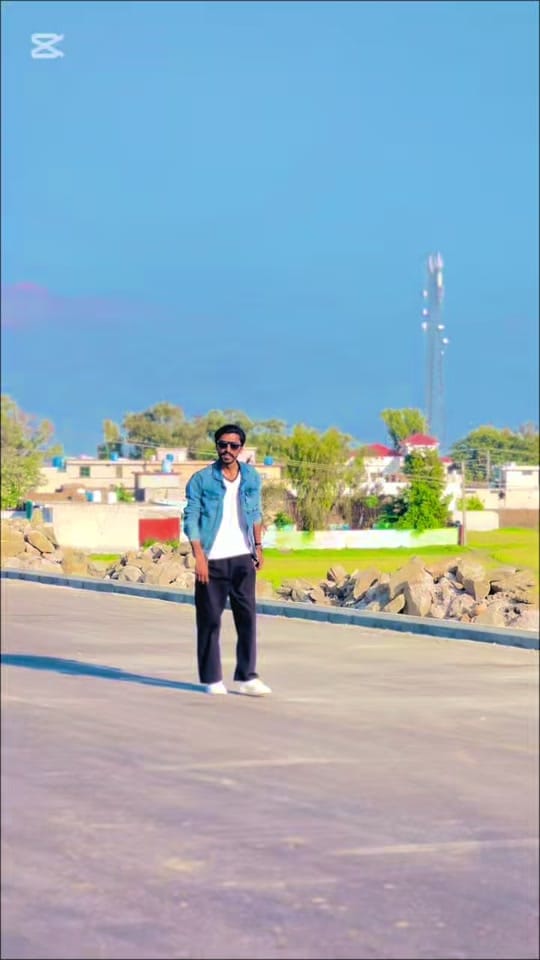 Post 1 by Rjarslanmalik 🇵🇰🇦🇪 on TikTok (video)