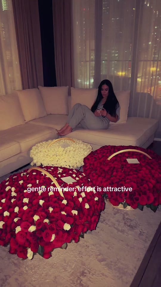 Post 2 by Munisa Mirza on TikTok (video)