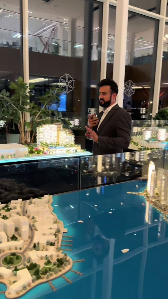 Post 8 by Shakeel Shahid on TikTok (video)