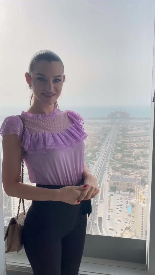 Post 10 by Ruxandra Elena | Dubai broker on TikTok (video)