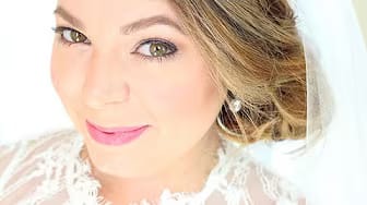 Post 6 by Shelley Elizabeth Designs on YouTube (video)