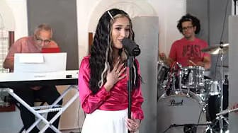Post 4 by Maria Pino on YouTube (video)