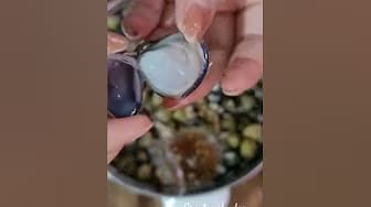 Post 8 by Gii Coock on YouTube (video)