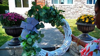 Post 2 by SYLVIE INSPIRATION on YouTube (video)