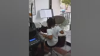 Post 5 by Elaine Villalba on YouTube (video)