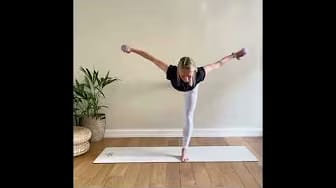 Post 1 by Ania Stretches on YouTube (video)