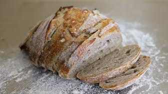 Post 1 by Sourdough Baker on YouTube (video)