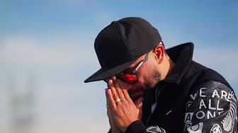 Post 9 by MAURINO on YouTube (video)