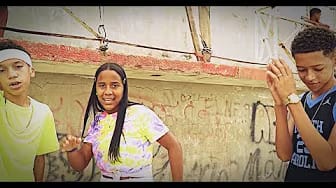 Post 10 by Melany RS Oficial on YouTube (video)