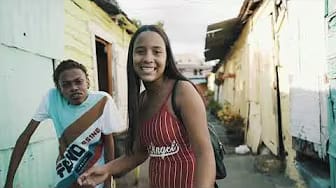 Post 7 by Melany RS Oficial on YouTube (video)