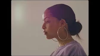 Post 5 by Vivalabonita on YouTube (video)
