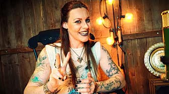 Post 3 by Floor Jansen Clips on YouTube (video)