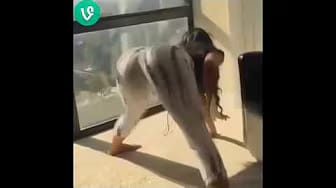 Post 7 by Viral Vines XL on YouTube (video)