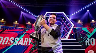Post 4 by FUT Champions Show on YouTube (video)