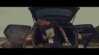 Post 6 by Baad Jury Officiel on YouTube (video)